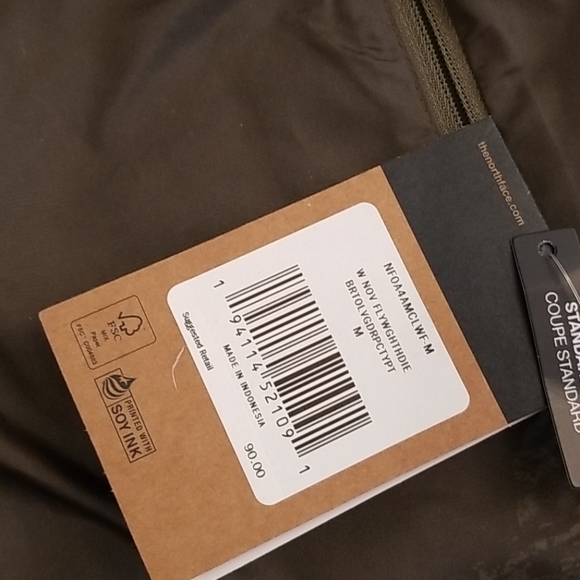 Wmns MEDIUM The North Face windbreaker - Picture 3 of 9